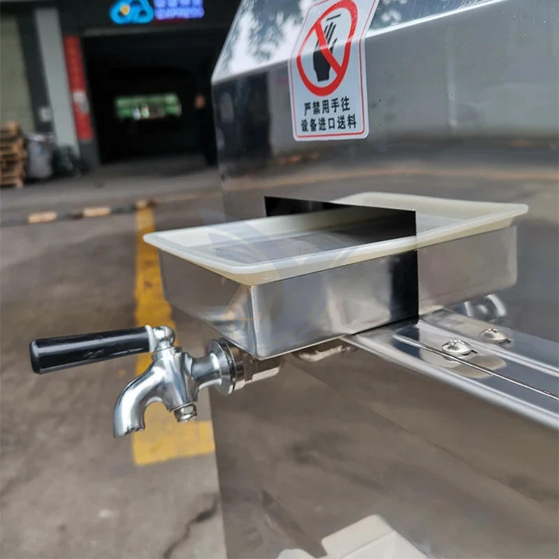 Description Picture 6 of itemSugarcane Juice Machine Electric ZY-T30 Sugar Cane Press Stainless Steel 750W Commercial Squeezer Juicer Desktop Fruit Equipment