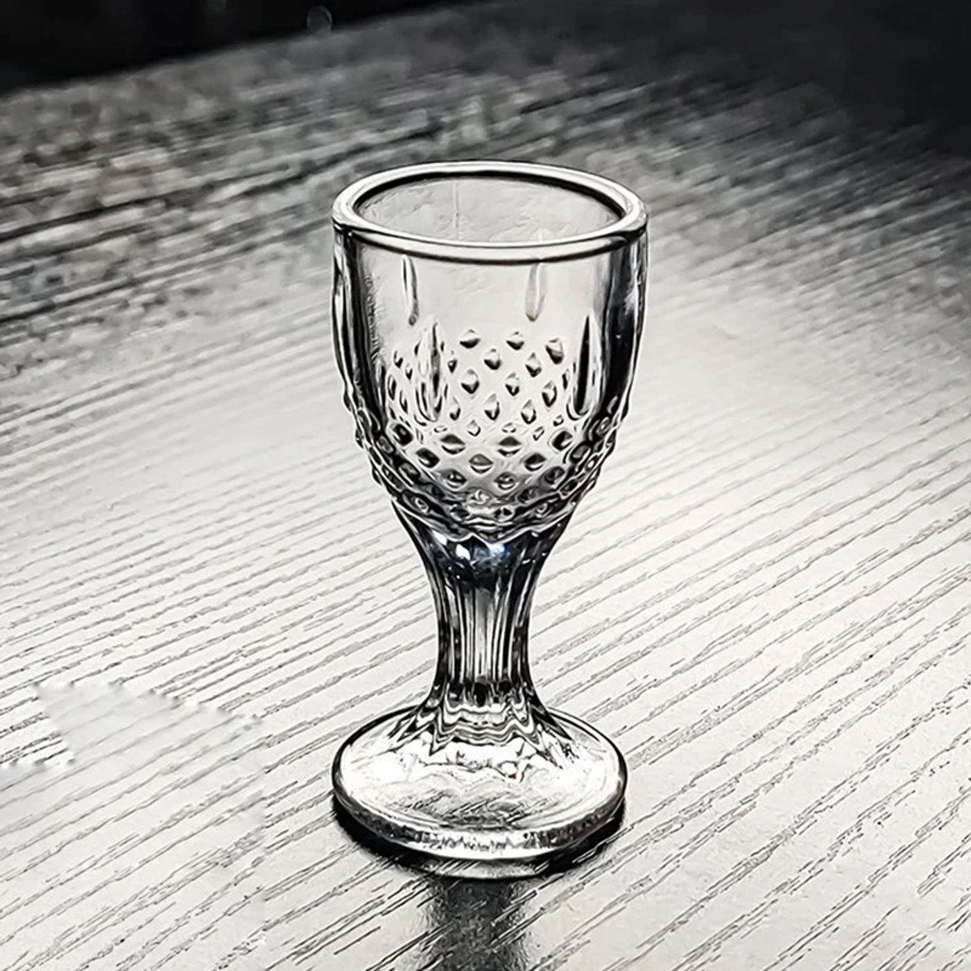 Description Picture 6 of itemWine Glasses Set of 12 Shot Glass Set Small Wine Cups Creative Retro Exquisite Drinking Cup Diamond Painting Mini Glass Cup Set