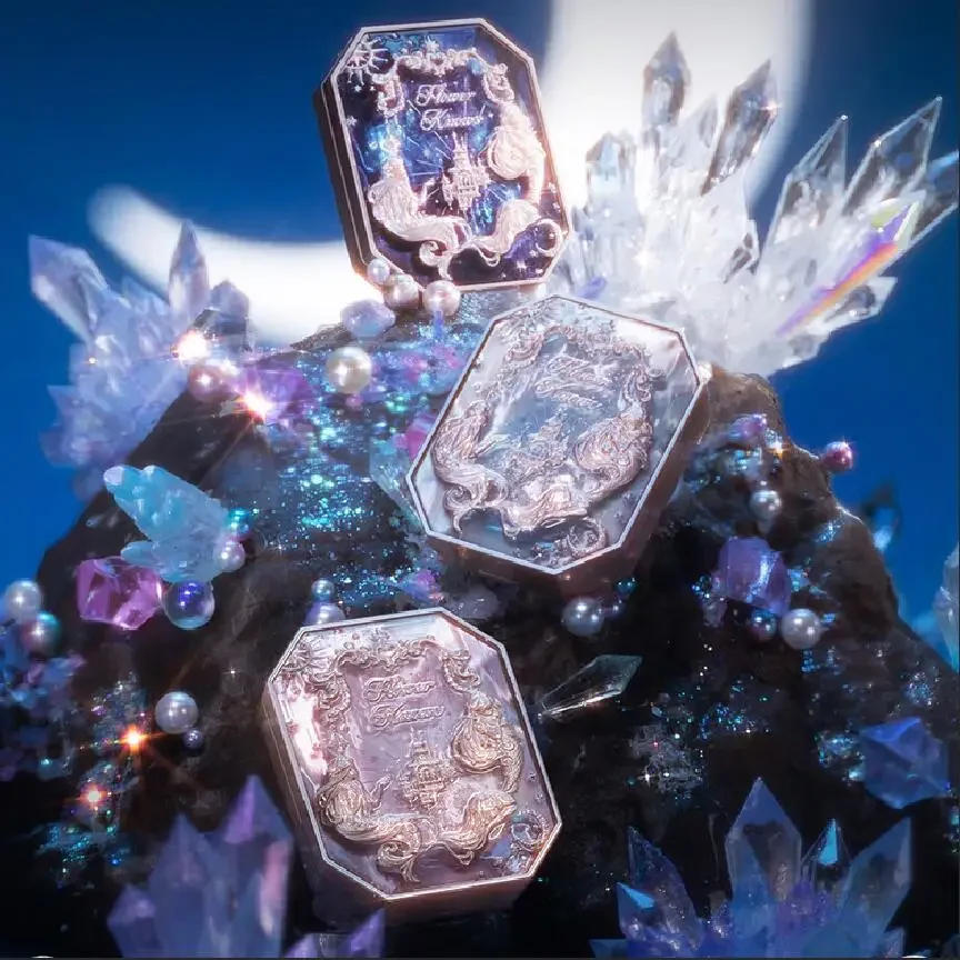 Description Picture 2 of itemFlower Knows Cheek Blush Moonlight Mermaid Tri-Color Gradient Blusher in Matte Finish Vegan Cruelty Free Private Label Makeup