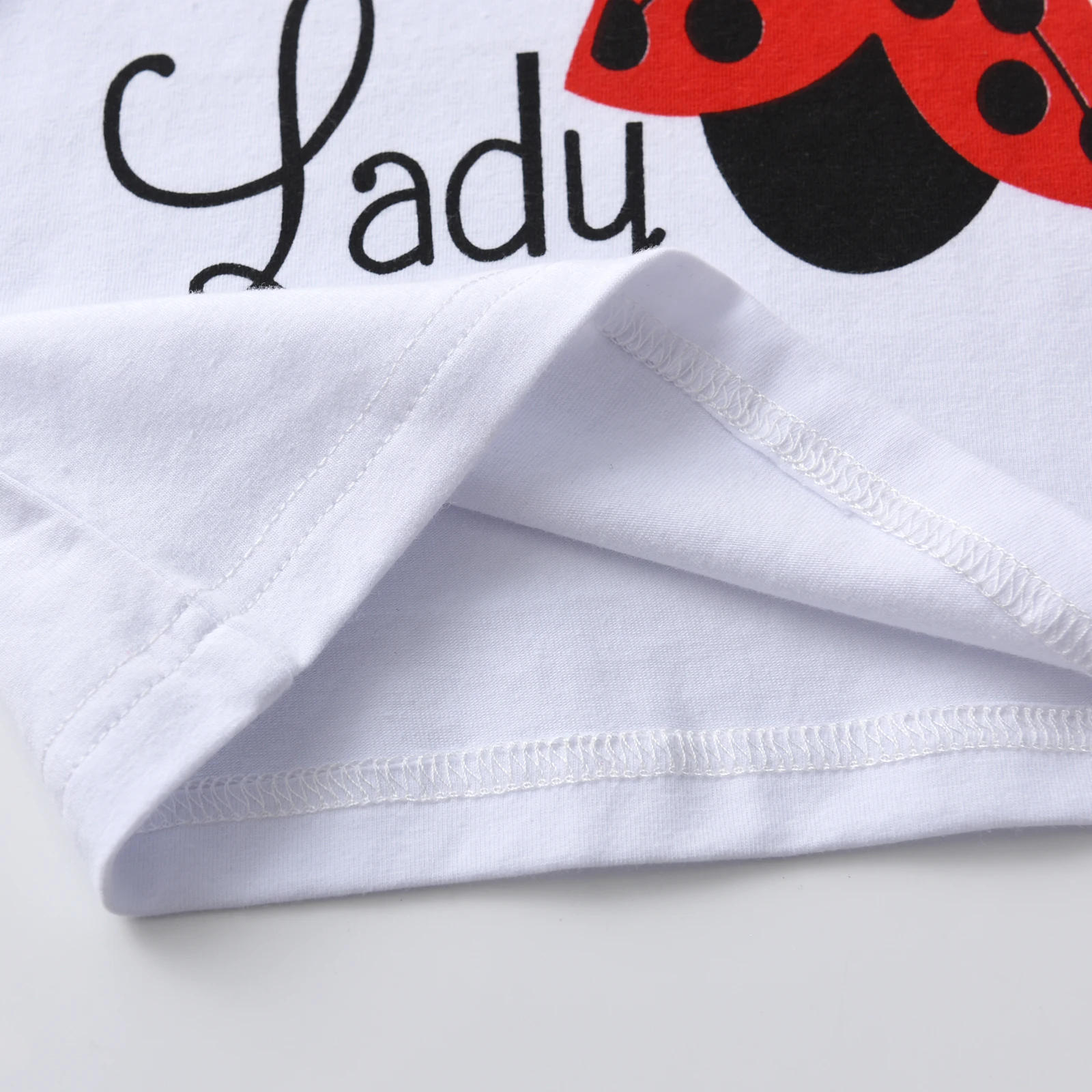 Description Picture 6 of item0-2 Years Toddler Baby Girl Spring Autumn Clothes Set Insect Pattern Long Sleeve Top and Pants Headband Three Pieces Outfit Set