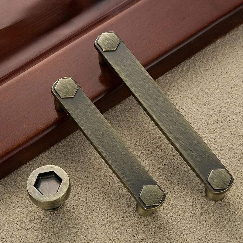 Description Picture 4 of itemBlack Bronze Handle American Antique Knobs Wardrobe Shoe Cabinet Door Handles Drawer Pulls Furniture Handles Hardware