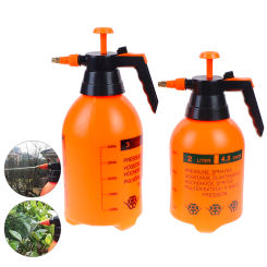 2/3L Portable Chemical Sprayer Pump Pressure Garden Water Spray Bottle Handheld