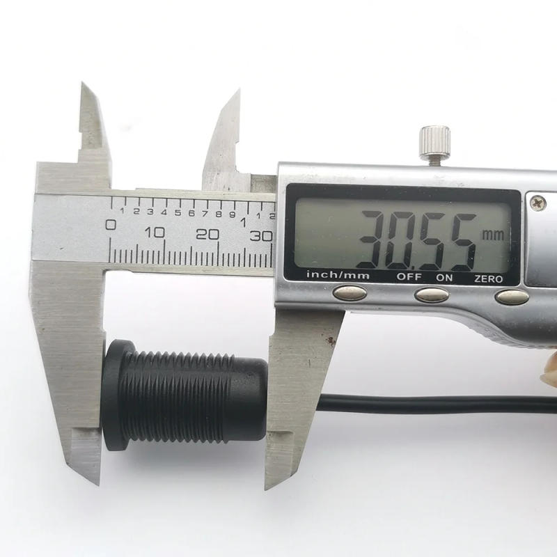 Description Picture 5 of item1PC USB Female Port Convenient Mounting Threaded USB 2.0 Power Jack 2Pin 4Pin Charging Connector With Cable USB Charger Socket