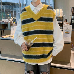 Sweater Vest Knitwear Men Spring V-neck Japanese Vintage Striped Knitted Fashion Loose All-match Sleeveless Simple Clothing A51