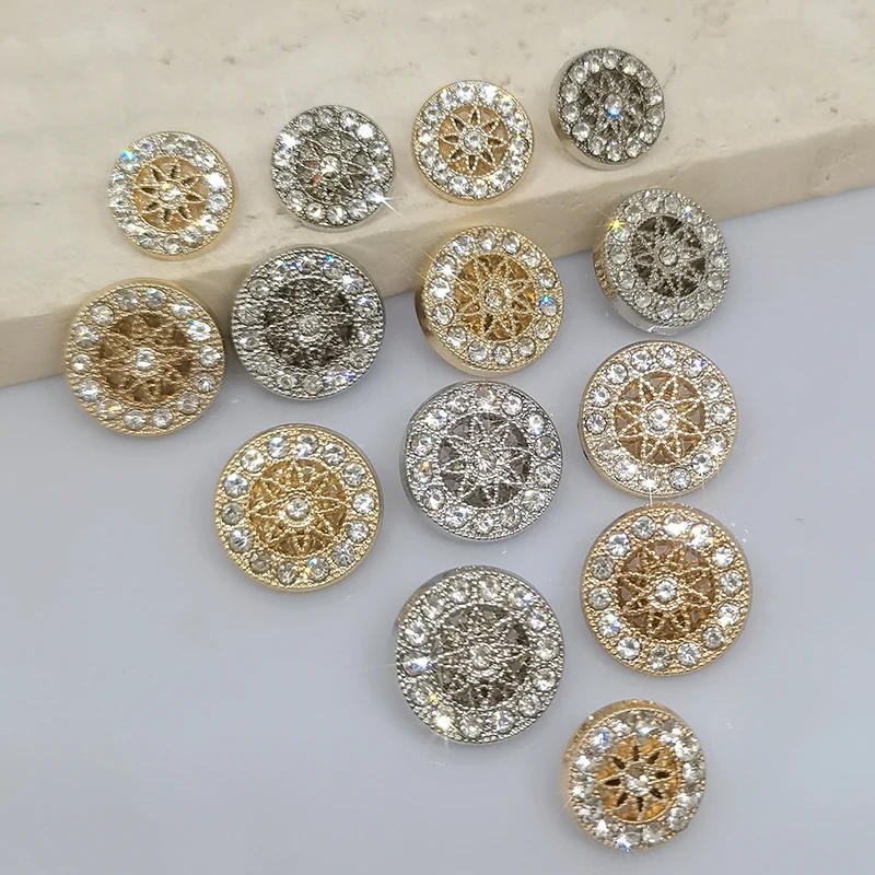 Description Picture 3 of item12/15/20MM Fashion Luxury Rhinestone Star Design Metal Buttons Of Clothing Wholesale Decor High Quality Button Makers Sewing DIY