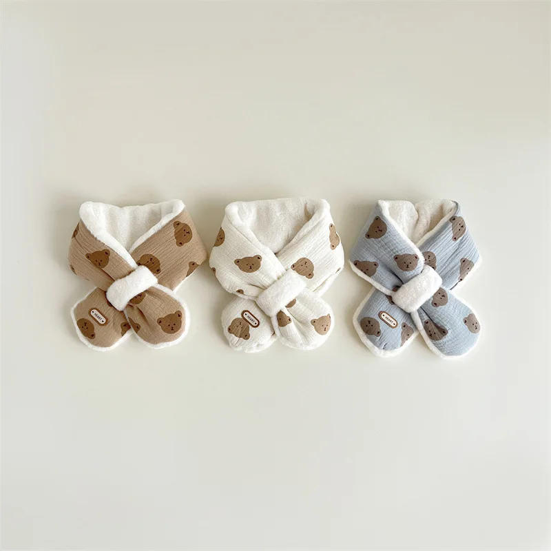 Description Picture 3 of itemWarm Infant Baby Scarfs Korean Cute Cartoon Bear Baby Shawls Autumn Winter Warm Scarfs for Newborn Boy Girl Photography Props