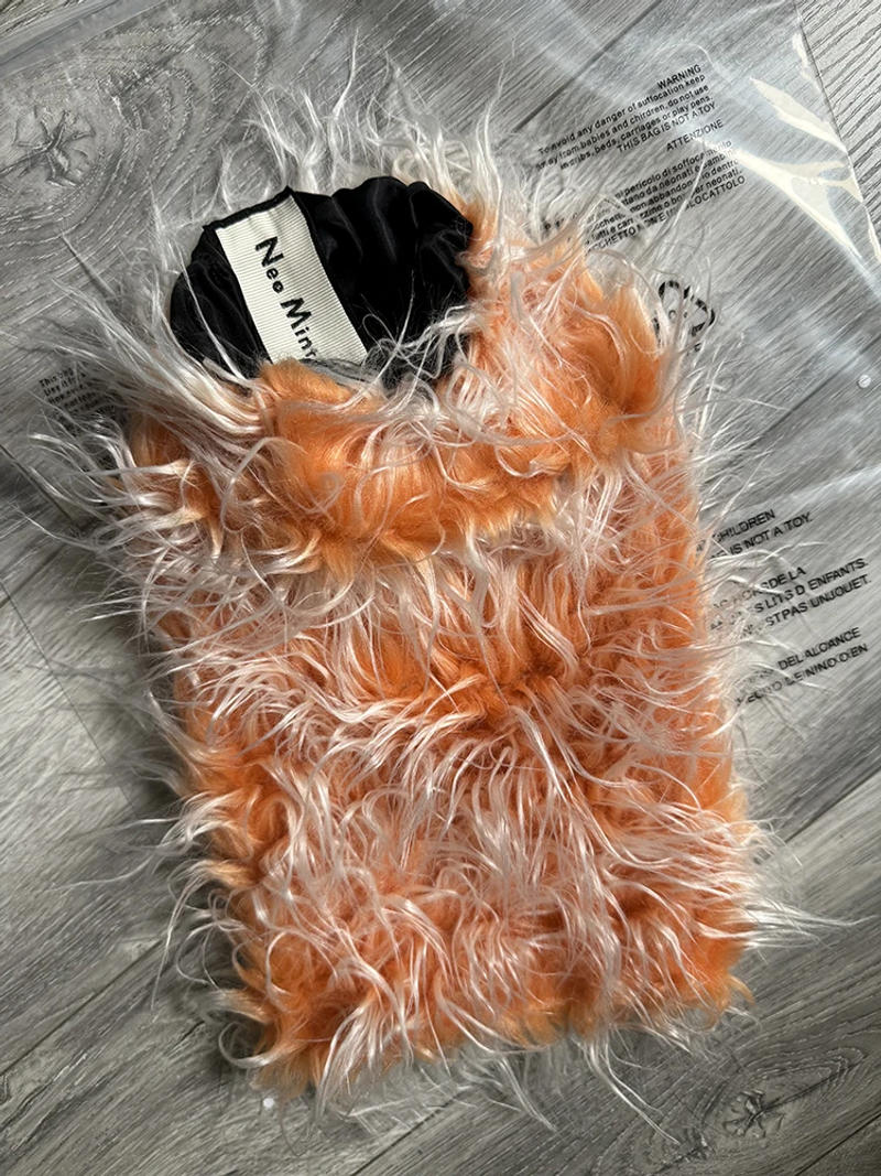 Description Picture 3 of itemNeo Mint Pink Furry Leg Warmers Y2K Girls Punk Goth Faux Fur Legwarmers Women Boot Covers Knee Length Hipster Socks Fluffies