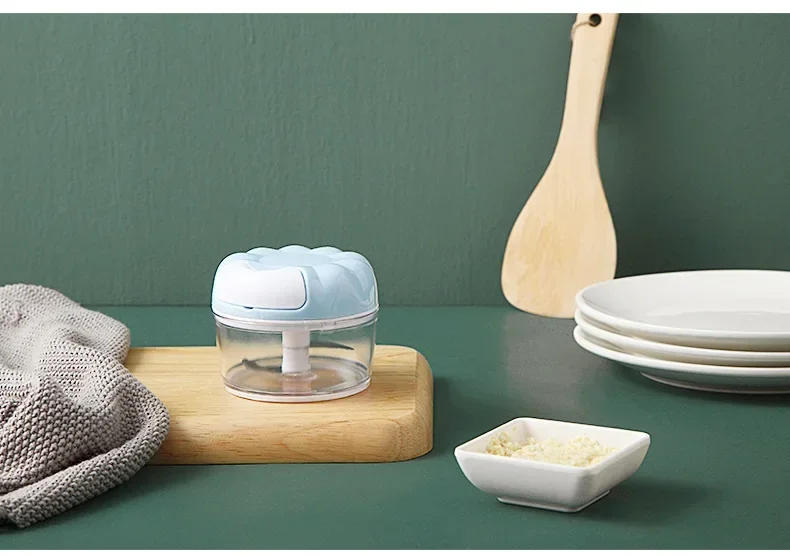Description Picture 6 of itemMini Food Garlic Vegetable Grinder Chopper Mincer Crusher Press Portable Kitchen Gadget Multifunctional Onion Vegetable Machine