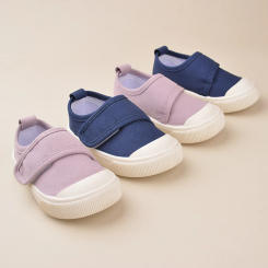 Good Quality Outdoor Running Flats Canvas for Children Beautiful Outdoor School Shoes for Girls EK9S33/40/42