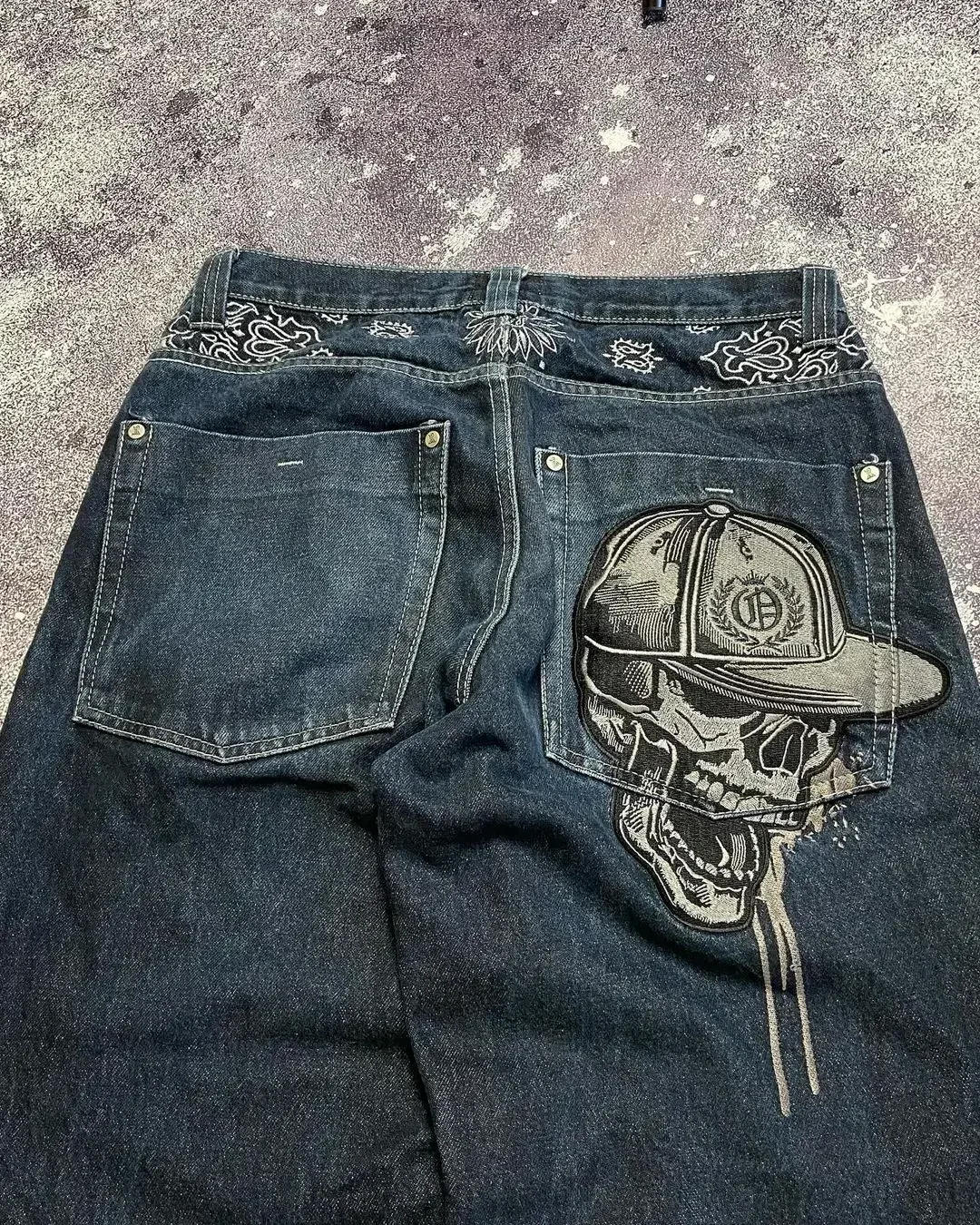 Description Picture 2 of itemY2K Goth Style Baggy Jeans High Street Hip Hop Embroidered Skull Loose Jeans Retro Washed Casual Wide Leg Denim Trousers New