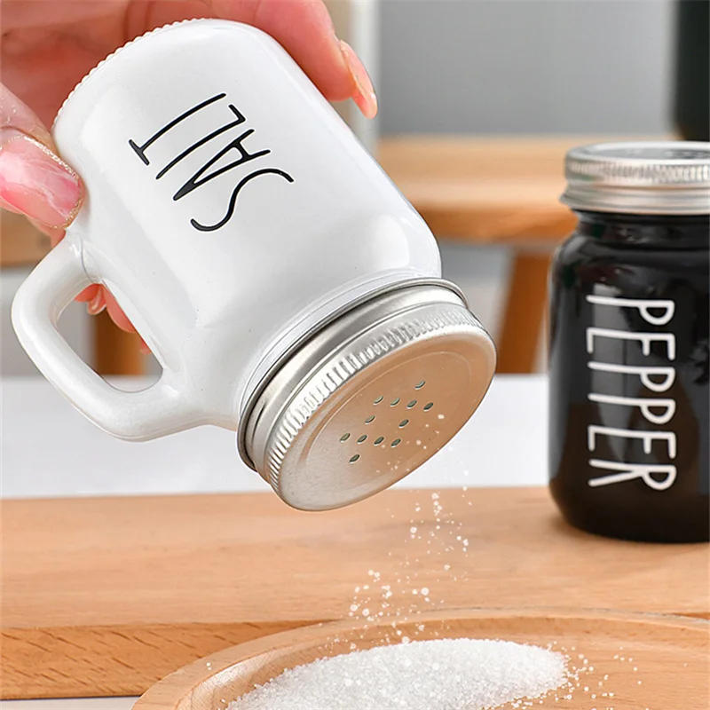 Description Picture 5 of item4pcs Glass Seasoning Shaker Set With Handle Stainless Steel Lid Black White Vintag Design Salt Spice Pepper Bottles Kitchen Tool