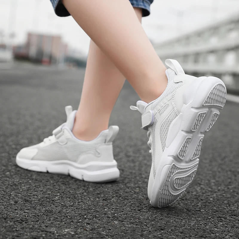 Description Picture 4 of itemChildrens Running Shoes Autumn Mesh Outdoor Lightweight Casual Walking Shoes High-quality Breathable Anti-Slip Sneakers for Kids