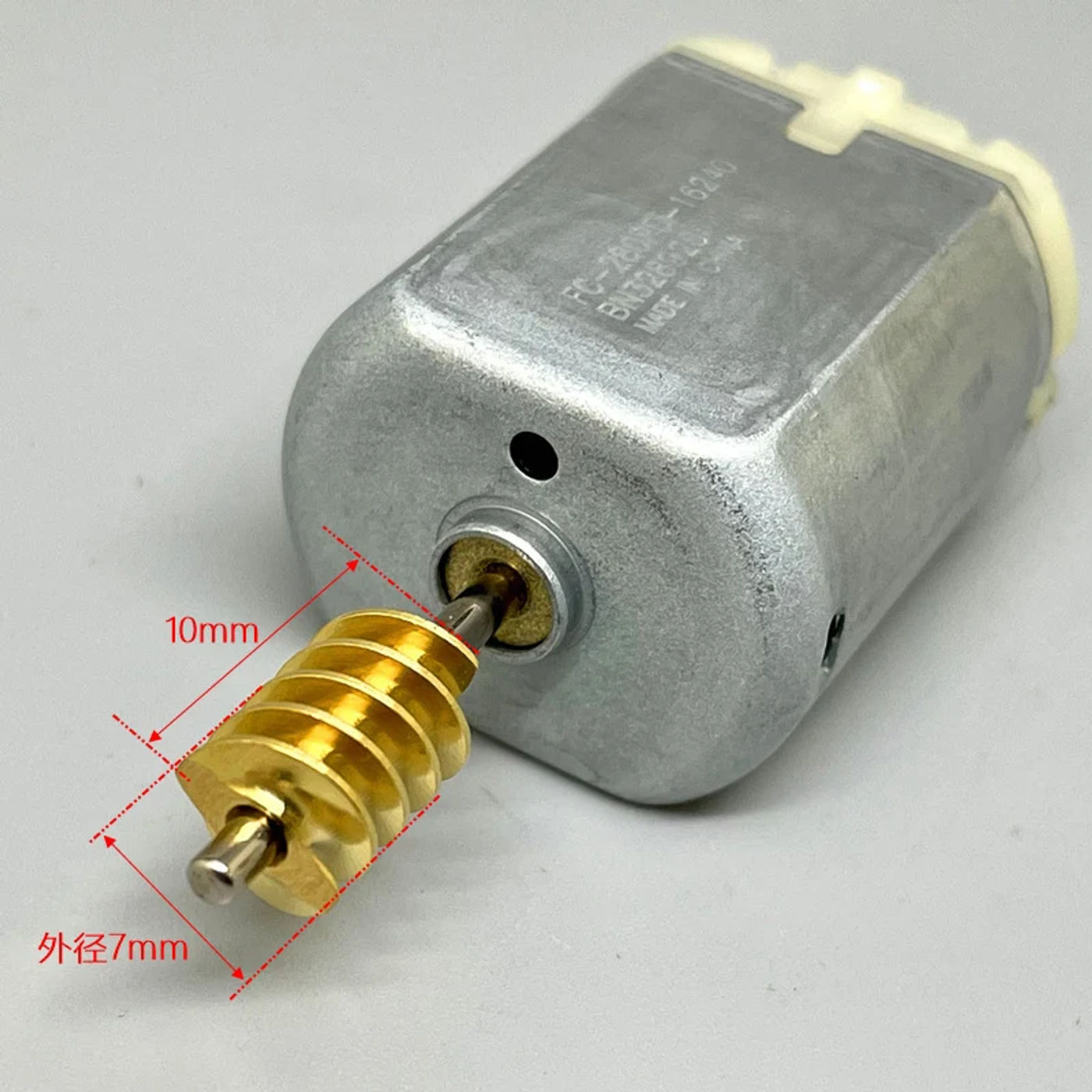 Slide fe769fd1de994df09f8324d2102e9365