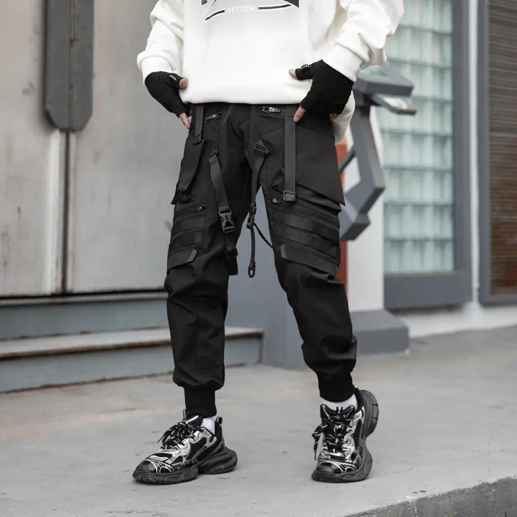 Description Picture 4 of itemStylish and Functional Black Tactical Pants with Concealed Design for Men