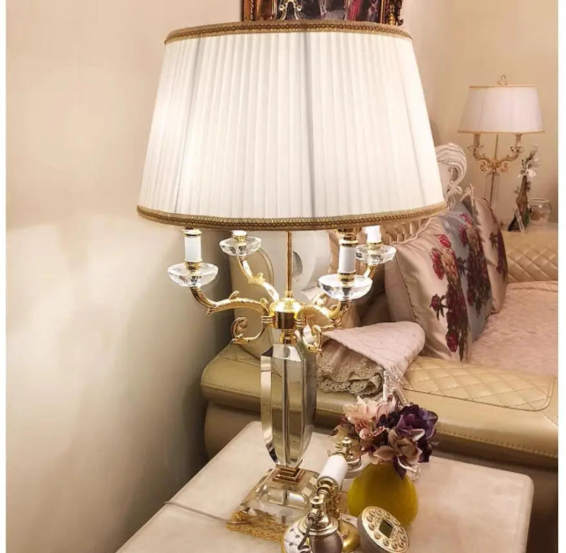 Description Picture 2 of itemEuropean Modern Newly D500mmH800mm Golden Crystal Table Light Desk Light Wedding Candelabra for Table Lamp AC 100% Guaranteed