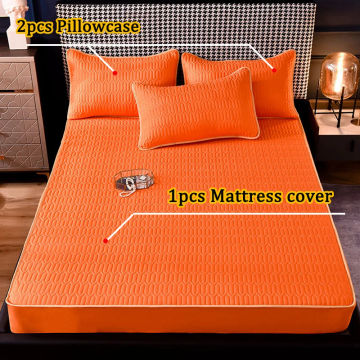 Quilted Mattress Cover Soft Microfiber Full Wrap Mattress Protector Deep Pocket Bed Coverlet