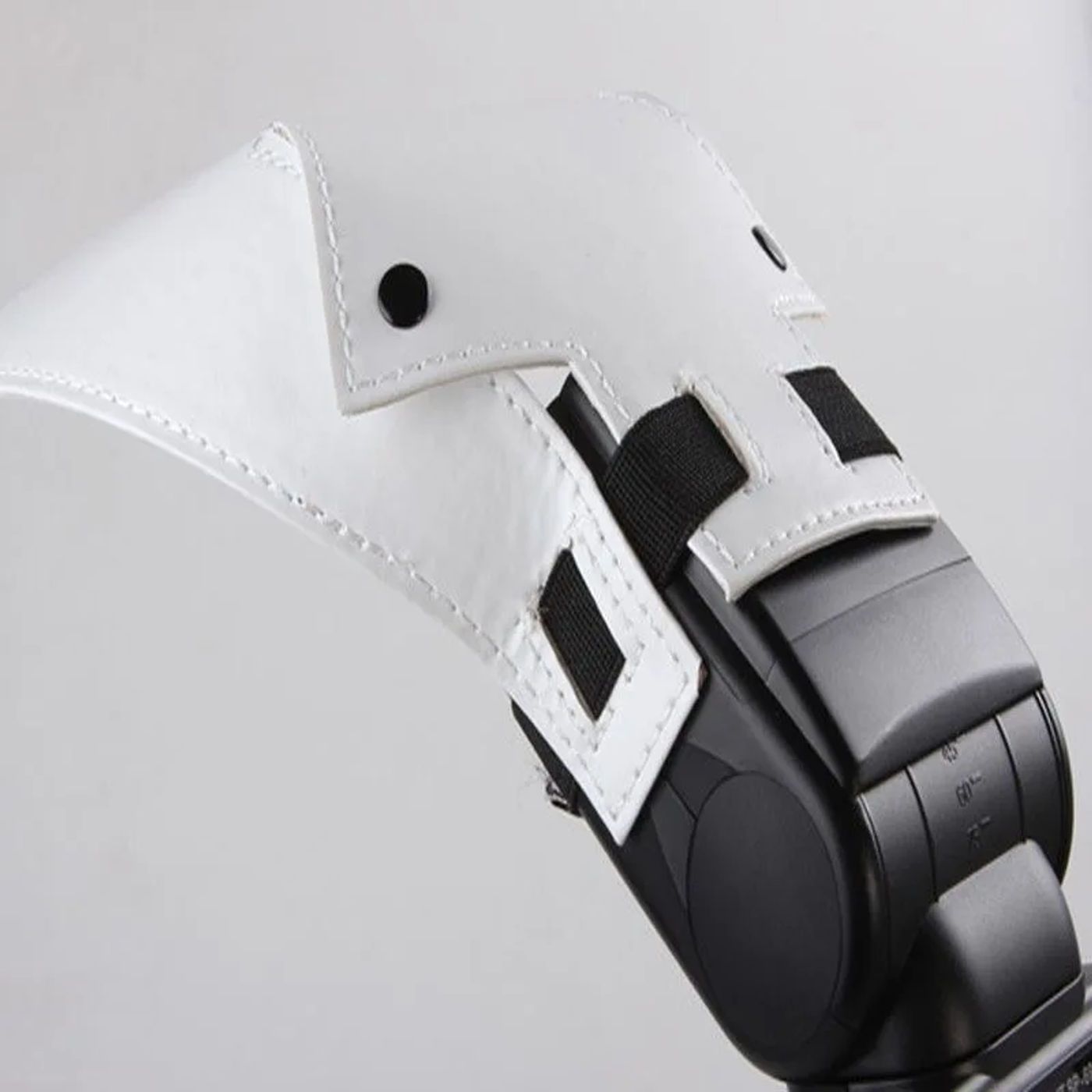 Description Picture 6 of itemUniversal Flash Diffuser for Canon Speedlite Photography DSLR Camera Accessories Flash Diffuser Softbox Silver Reflector