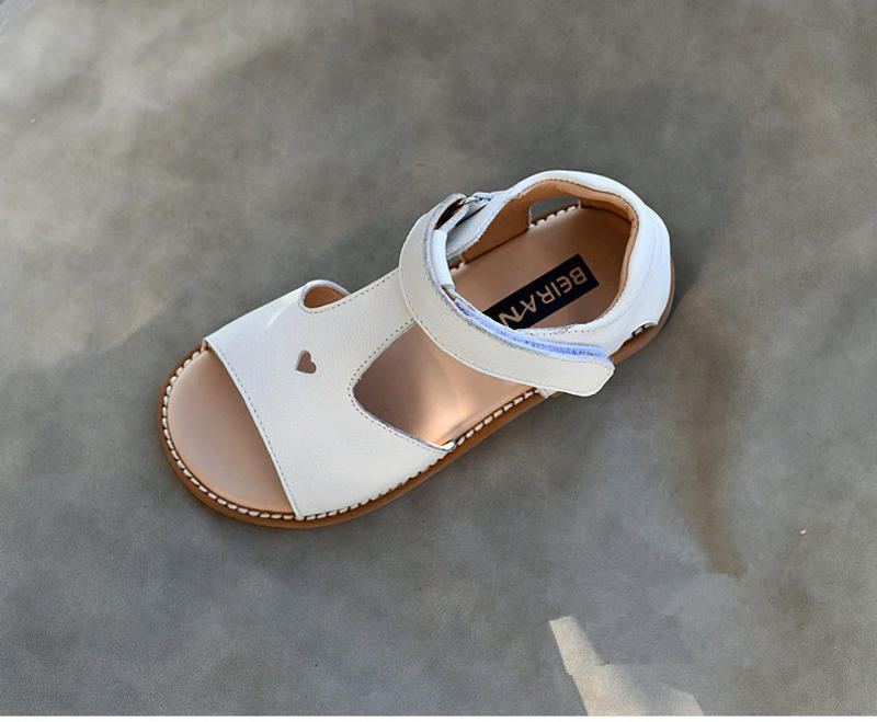 Description Picture 2 of itemGenuine Leather Girls sandals Cute heart Open toes Soft Cowhide Children's School Shoes Baby garden shoes Kids Sandals
