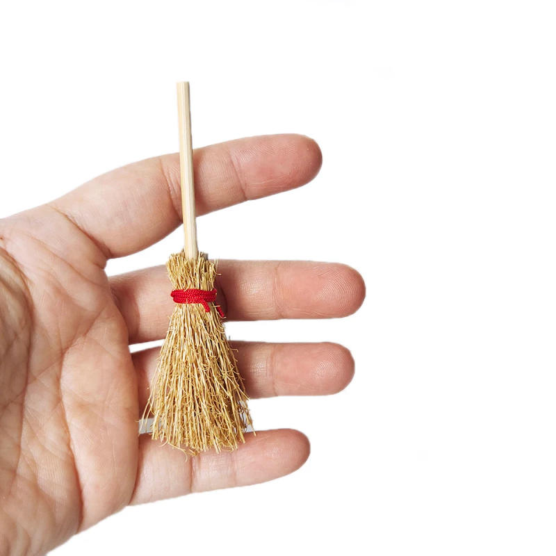 Description Picture 6 of item10pcs Mini Broom Witch Straw Brooms DIY Hanging Ornaments for Halloween Party Decoration Costume Props Dollhouse Accessories