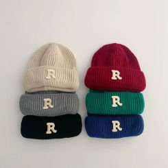 Solid Color Warm Thickened Hat Fashion Soft Windproof Knitted Hat R Letter Letter Print Cap Child