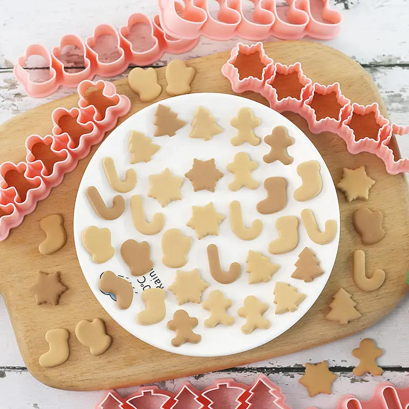 Description Picture 6 of itemMini Christmas Cookie Cutters Stamp Xmas Tree Gingerbread Man Pattern Biscuit Embosser Mould Cake Fondant Baking Decorating Tool