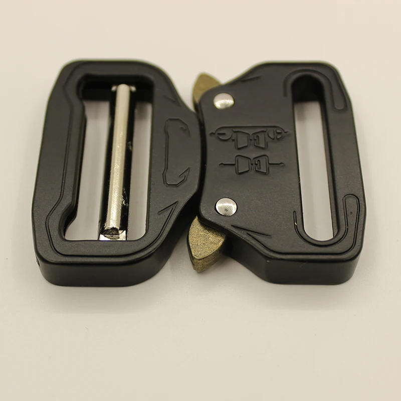 Description Picture 3 of item38mm 45mm Metal Tactical Buckle Black Automatic Quick Side Release Buckles For Belt Men Webbing Belt Head Adjustment DIY Clip