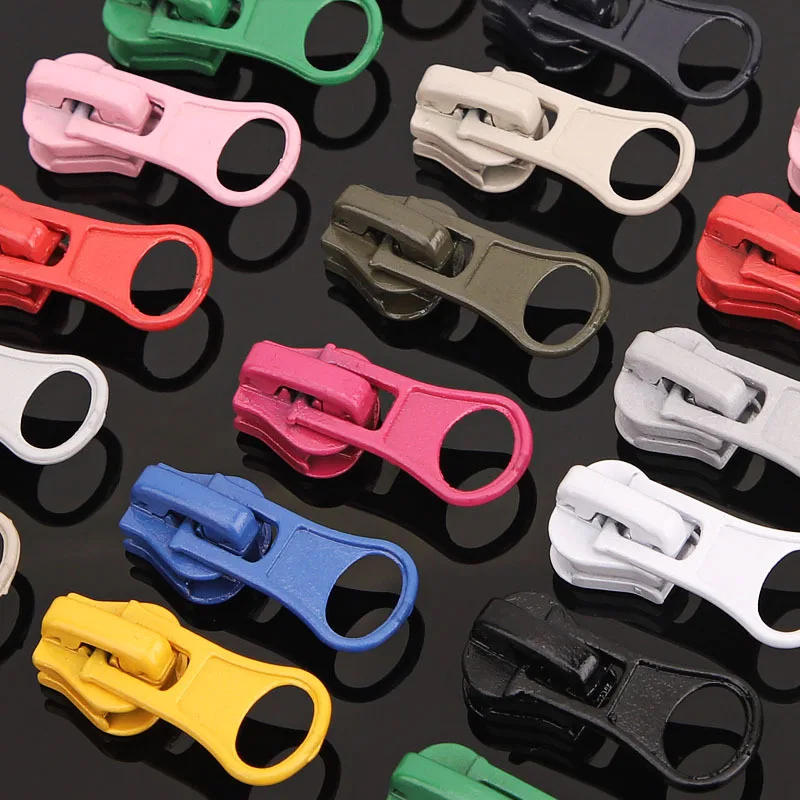 Description Picture 4 of item5PCS 5# Instant Zipper Universal Instant Fix Zipper Repair Kit for Replacement Resin Zip Pull Slider Teeth Rescue DIY Sewing