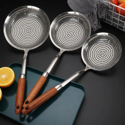 304 Stainless Steel Large Colander Skimmer Food Cooking Filter Pasta Tools Kitchen Strainer Flour Sieve Kitchenware Accessories