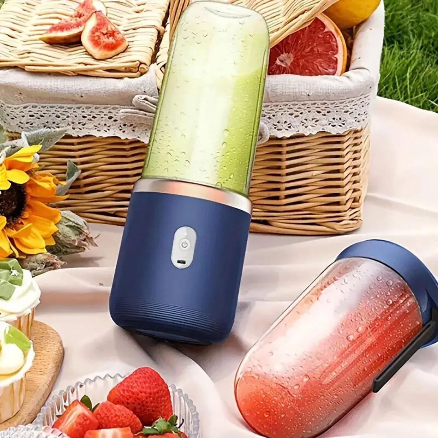 Description Picture 2 of item1set-New portable juicer with 2 cups, USB rechargeable mini blender, fresh juicer cup, personal sized smoothie blender