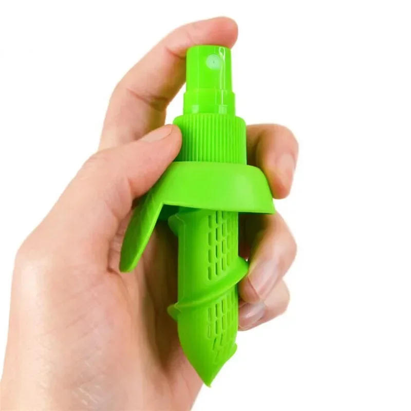 Description Picture 4 of itemManual Juice Squeezer Hand Pressure Orange Juicer Pomegranate Lemon Squeeze Spray Kitchen Fruit Tools Kitchen Accessories