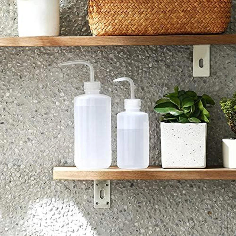 Description Picture 3 of itemWatering Can 250ML 500ML Succulent Watering Bottle Plant Flower Squeeze Bottle Plastic Bend Mouth Safety Wash Bottle