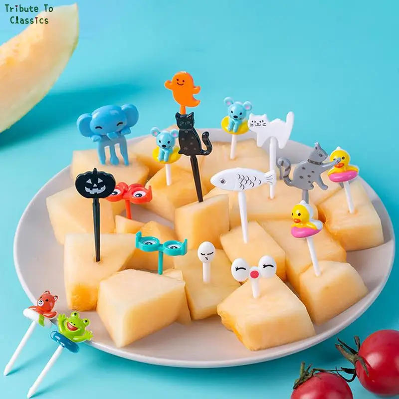Description Picture 2 of item1 set/pack Cute Eyes Fruit Fork Plastic Fruit Pick Kids Bento Lunch Snack Cake Dessert Food Toothpick Kitchen Tableware Decor