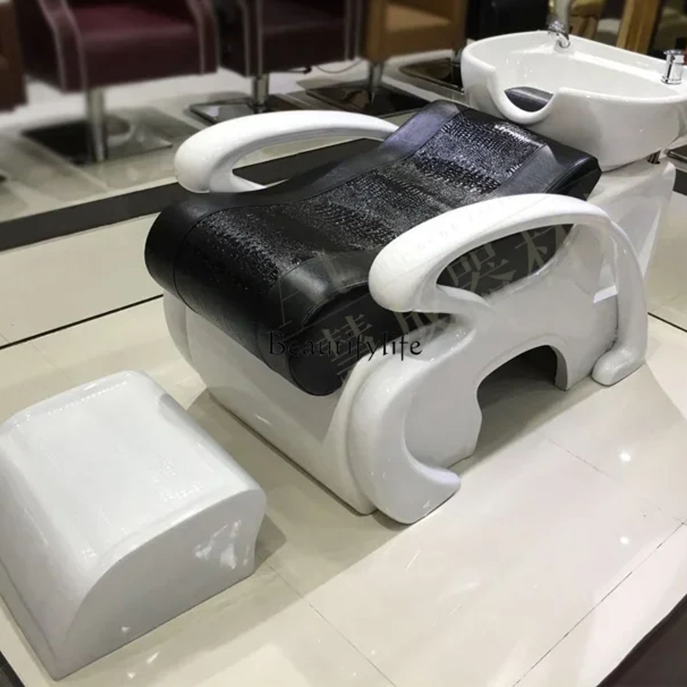 Slide 88d445df8c134422a6588a7745030618