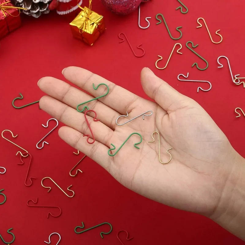Description Picture 3 of item50pcs Christmas Ornament S-Shaped Hooks Holders Christmas Tree Ball Pendant hanging Decoration for home Navidad New Year