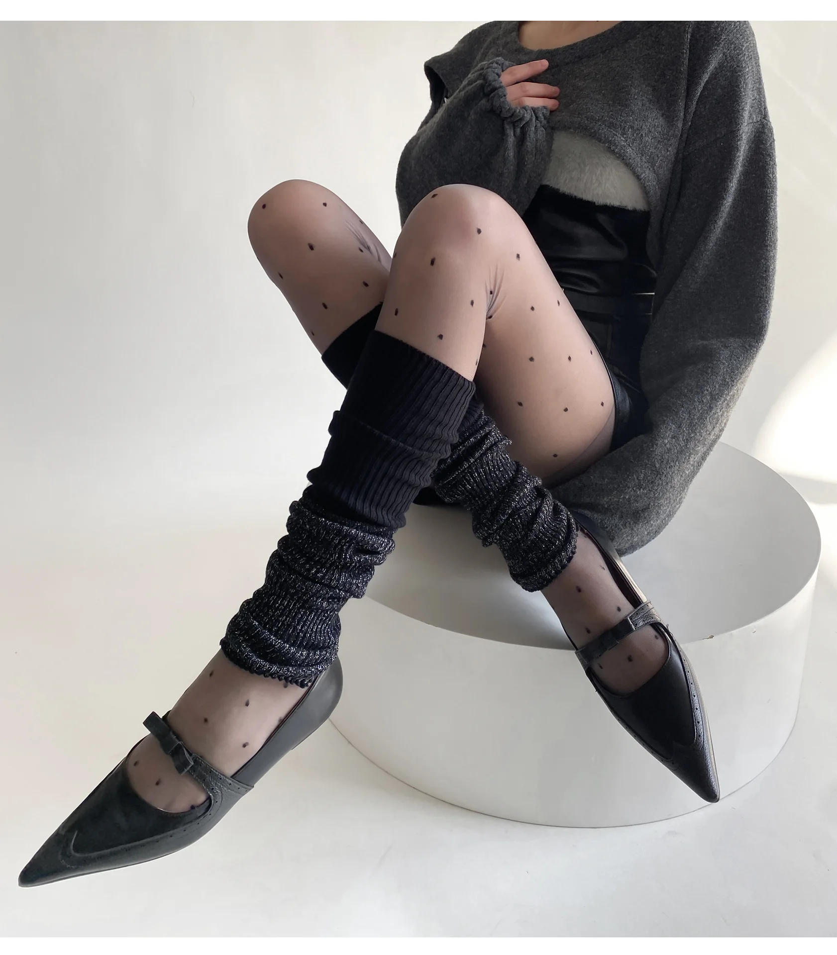 Description Picture 3 of itemWomen Leg Warmers Patchwork Silver Shiny Foot Cover Knee Socks Y2k Girls Leg Warmers Solid Color Black Gray Long Socks Stockings