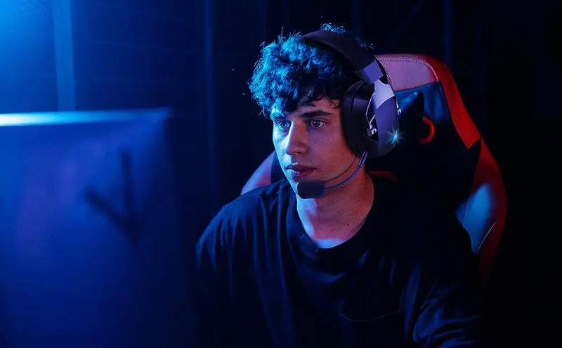 Description Picture 5 of itemWireless Gaming Headset with Detachable Noise Cancelling Microphone,2.4G Bluetooth-USB-3.5mm Wired Jack 3 Modes for Multi-device