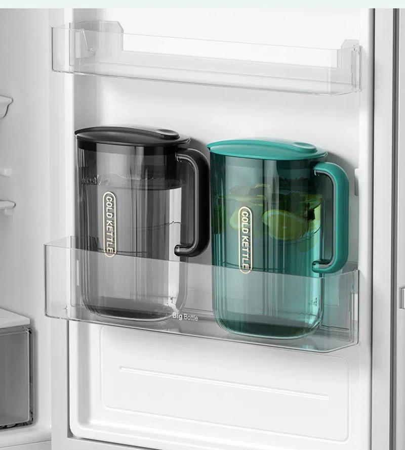 Description Picture 5 of itemWater Pitcher Jug Beverage Pitchers Cold Tea Containers Carafe Kettle Juice Sangria Lemonade Plastic Drinks Fridge Iced Drink