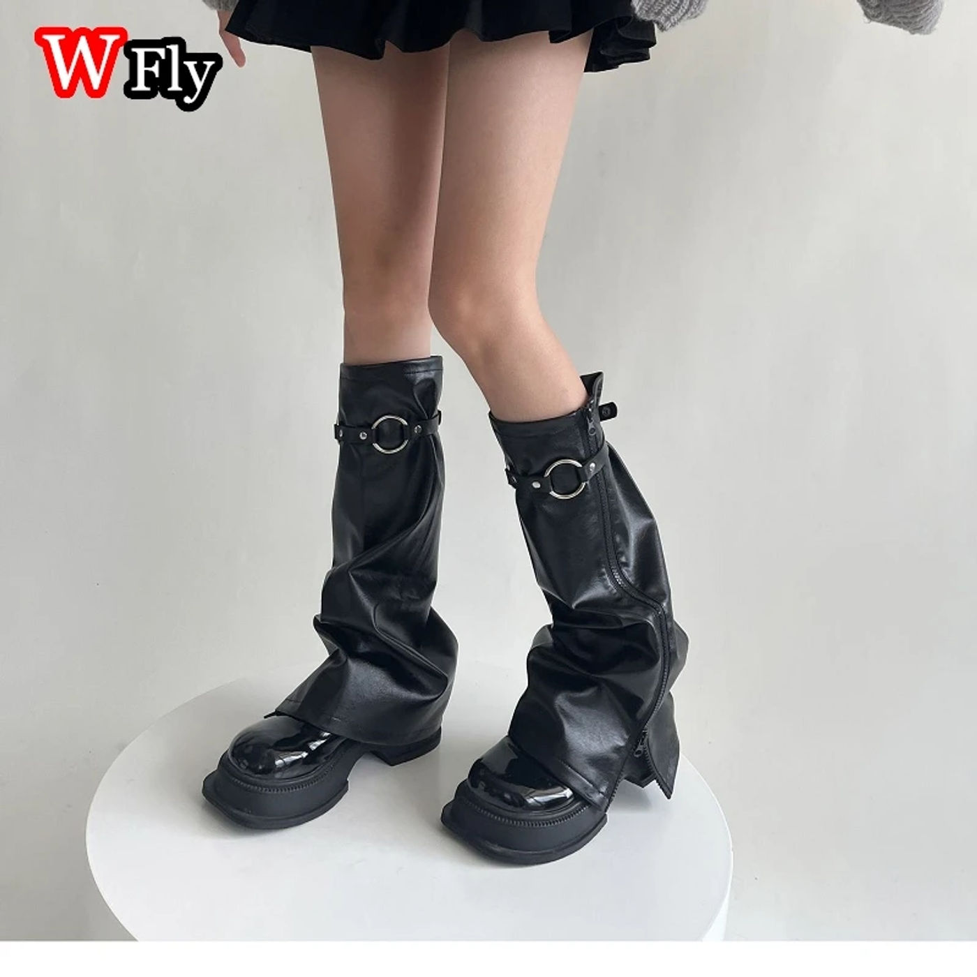 Description Picture 5 of itemWomen Harajuku Steampunk Y2K Subculture Girl Locomotive Wind Gothic Autumn/Winter Leather Side Zipper Leg Socks Leg Warmers Sock