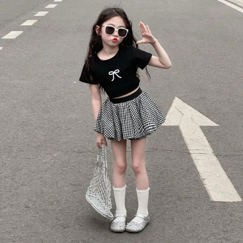 Description Picture 6 of itemSimple Lace Up Teens Bow T-shirts Korean Style Summer Slim Crop Top Short Sleeve Sweet Girl's Top Party