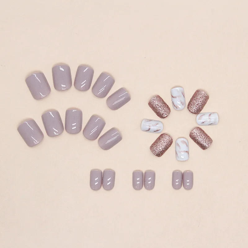 Description Picture 4 of item24 PCs Short French Glossy Glitter Nails with 1 Jelly Gel and 1 Nail File