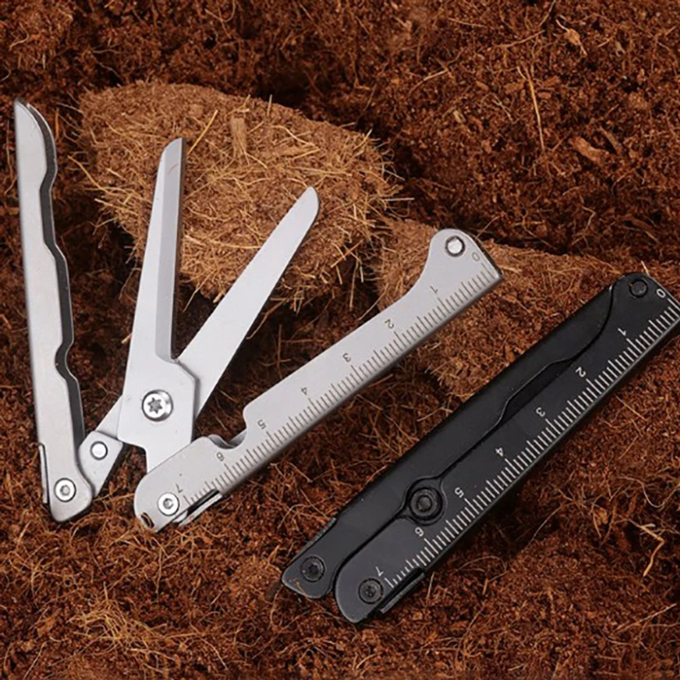 Description Picture 5 of itemBig Scissors With Back Clip Graduated Scale Multi Functional Mini Portable Folding Scissors Combination Tool Outdoor Tools