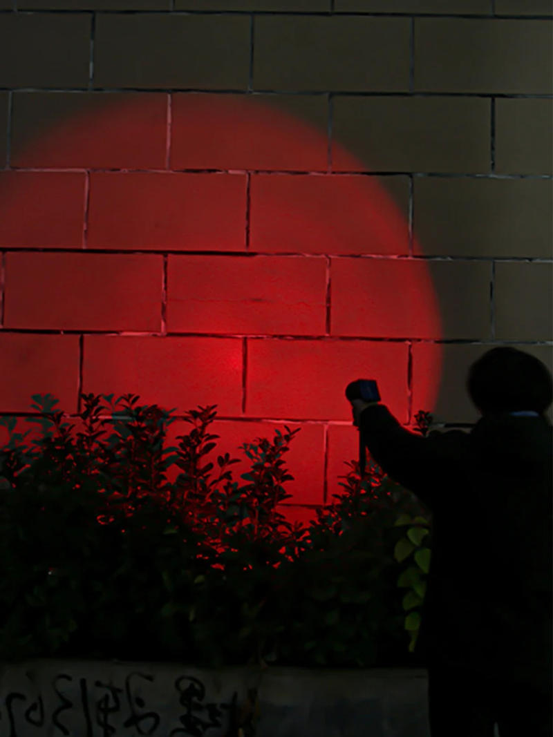 Description Picture 6 of itemNew 9 LED Solar Spotlights Outdoor IP65 Waterproof Brightness Adjustable Spot Light Garden Backyard Driveway Patio Decor Lamp