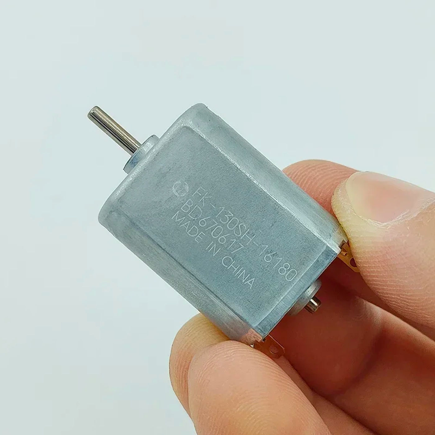 Slide d59f29fa408c4a74b122decb7eba86da