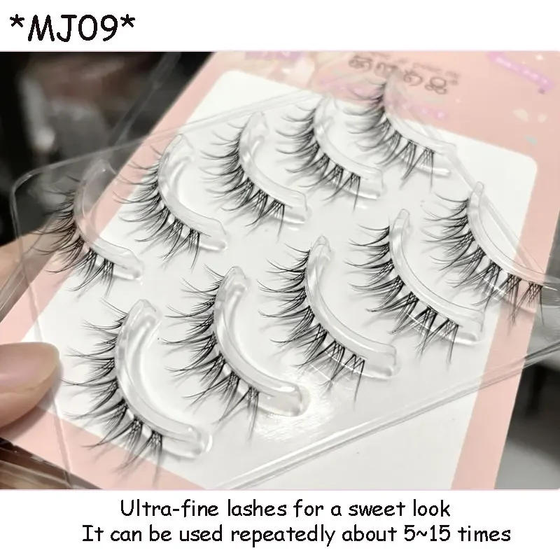 Description Picture 3 of itemManga Lashes Slender Transparent Stem Eye Lashes Natural False Eyelashes Novice Eyelash Supplies Korean Eyelashes Stick Makeup