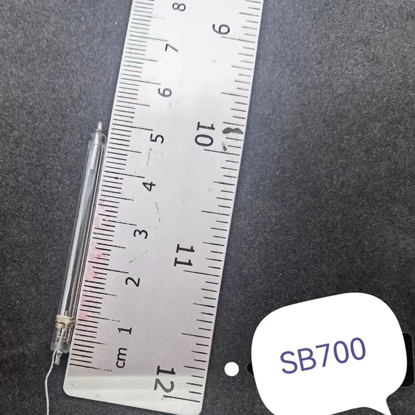 Slide 12899f3fa41746d2949d41678bf5fe40