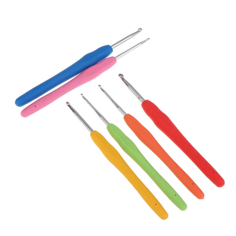 Description Picture 6 of item1Pcs TPR Crochet Hook 2.5-6mm Rubber Handle Crochet Hooks Needles Knit Weave Craft Yarn Sewing Tools Crochet Knitting Needles