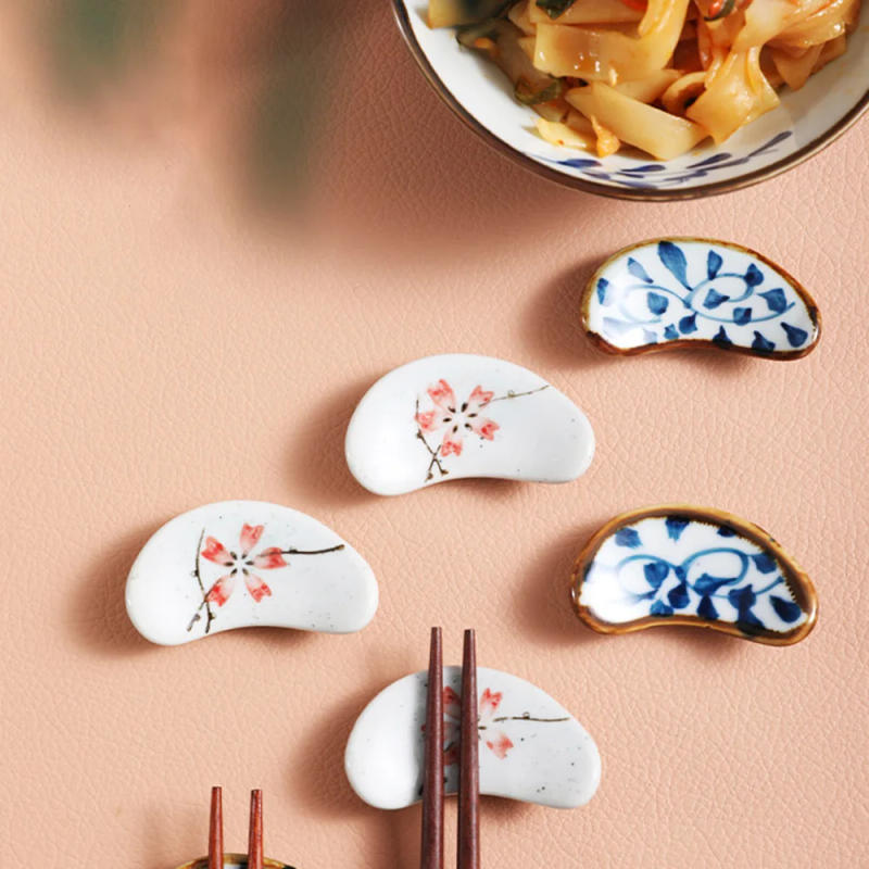 Description Picture 3 of itemCrescent Ceramic Chopstick Holder Chopsticks Rest Japanese Chopsticks Pillow Spoon Fork Stand Dining Table Accessories Supplies