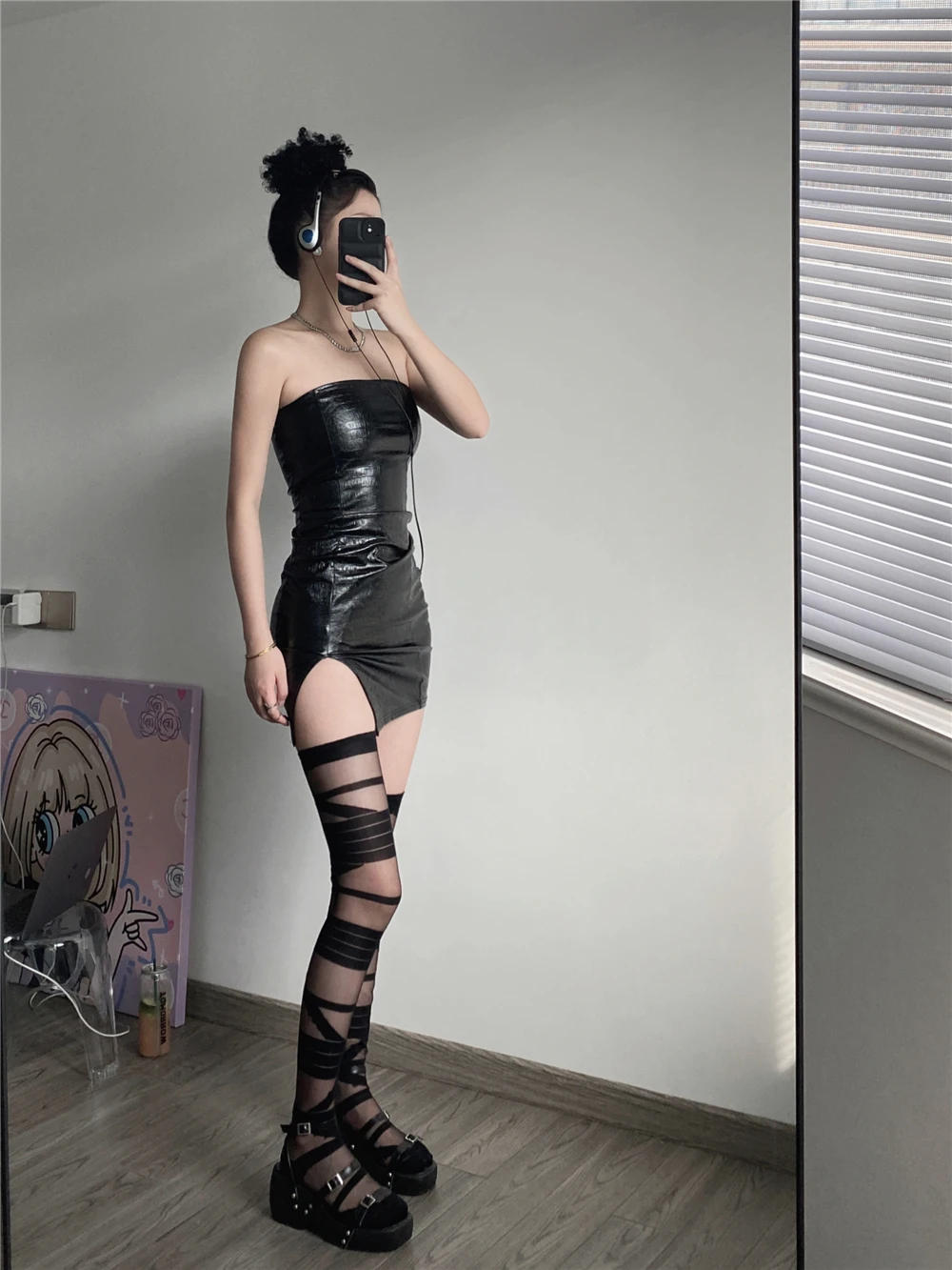 Description Picture 4 of itemJK Lolita Women Stockings Ultra-thin Transparent Crystal Silk Socks Thigh High Stockings Y2k Girls Thigh High Socks Stockings