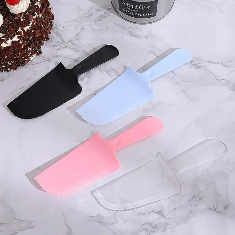 Description Picture 5 of item10Pcs 18*6cm Disposable Plastic Cake Serrated Cutter Knife Individually Packaged Cake Spatula Cake Slicer For Wedding Birthday