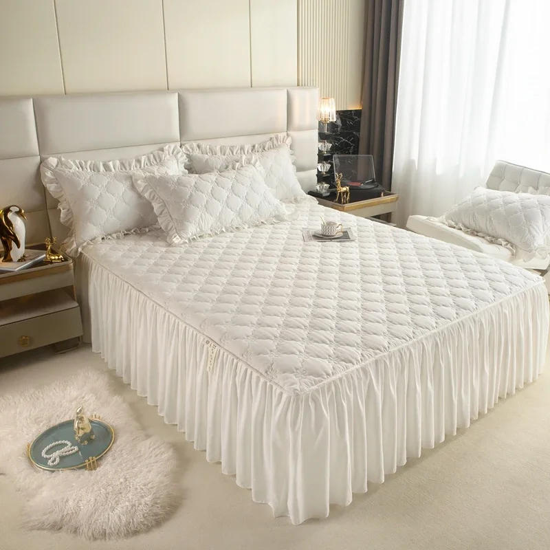 Description Picture 3 of itemThickened Bed Skirt Solid Color Bed Cover Quilted Mattress Protector покрывало Skin-friendly Bedspread (No Pillowcase)